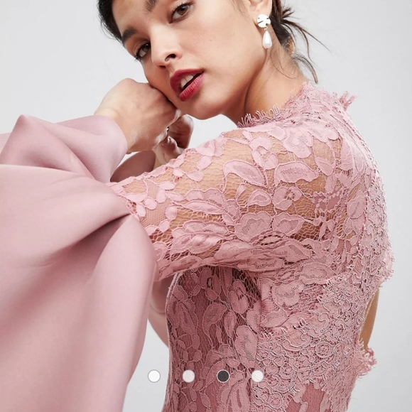 Asos fluted sleeve scuba lace dress - Picture 2 of 11